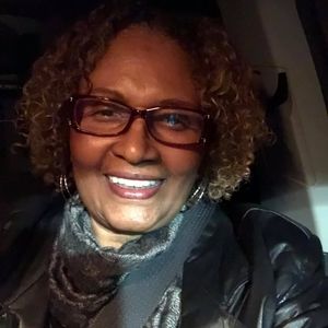 Meet your Posher, Janet